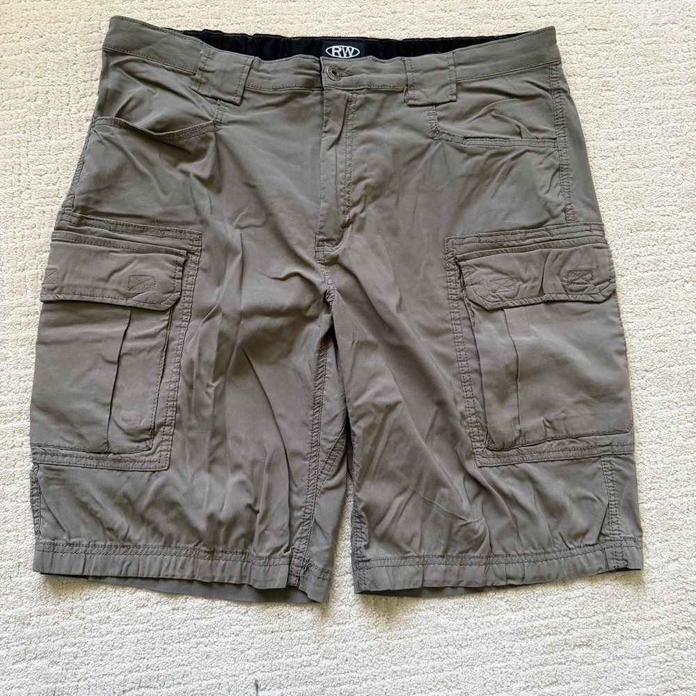 Rugged Wear Mens Cargo Shorts Size 38 Gray Nylon Stretch Utility Hiking Outdoor